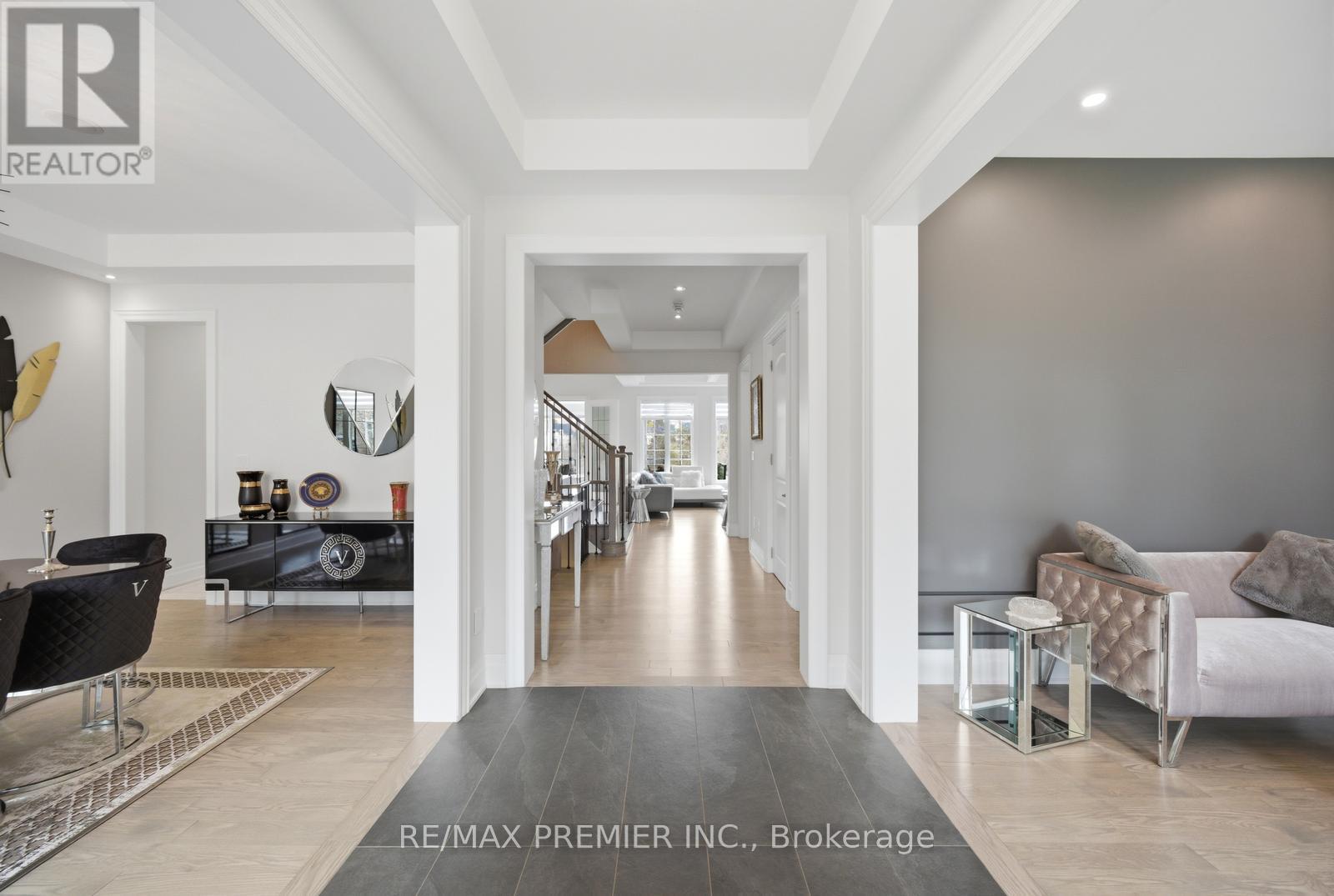 319 TORREY PINES ROAD - 6