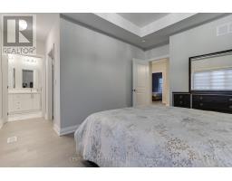 23 - 260 Eagle Street, Newmarket, ON L3Y1K1 Photo 37
