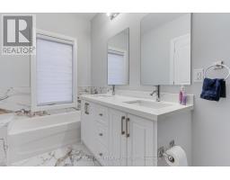23 - 260 Eagle Street, Newmarket, ON L3Y1K1 Photo 39