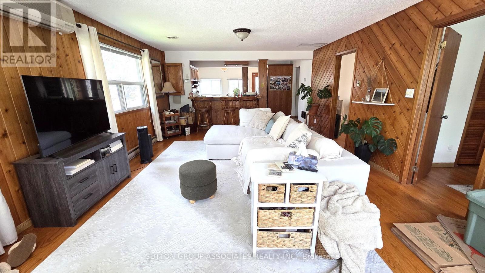 1099 POPLAR DRIVE - 2