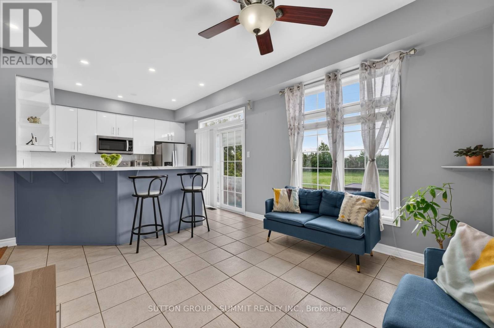 187 KIRKVALLEY CRESCENT - Image 12