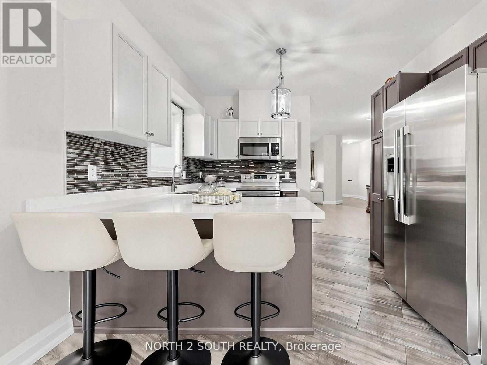 21 BLACK ASH TRAIL - 11