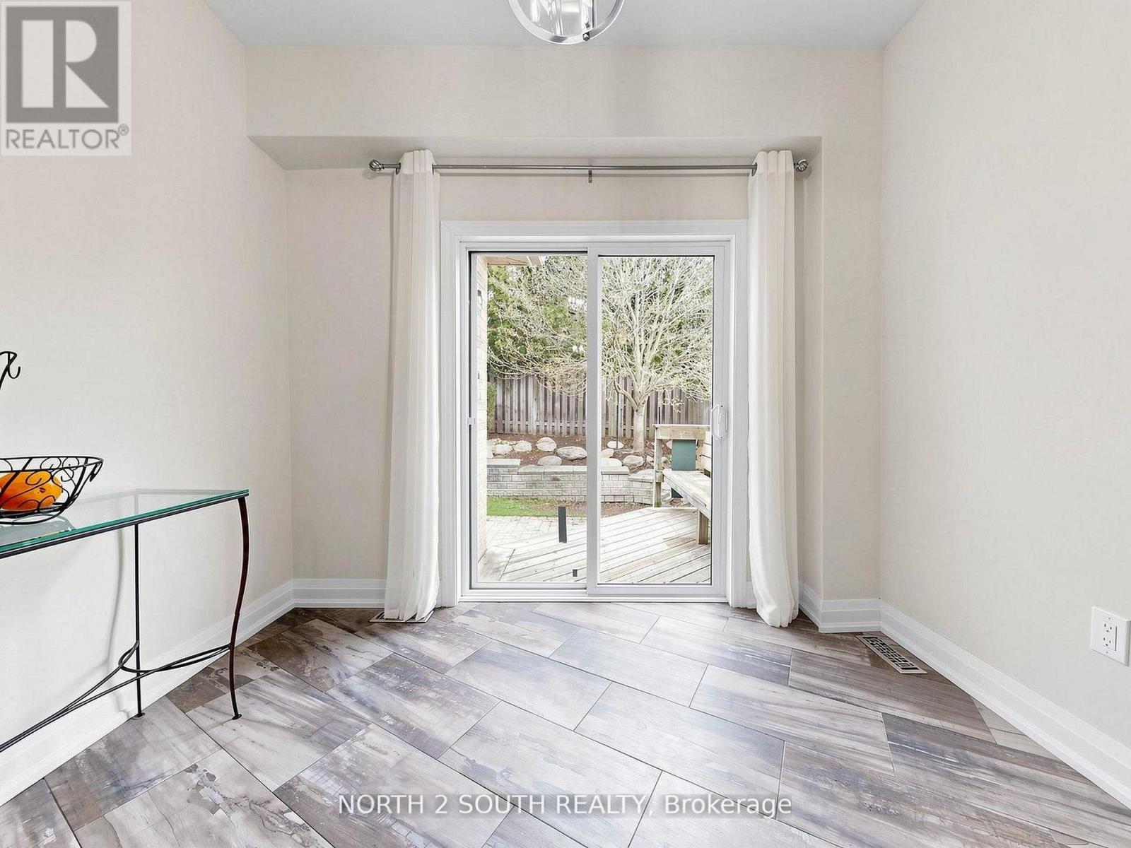 21 BLACK ASH TRAIL - 16
