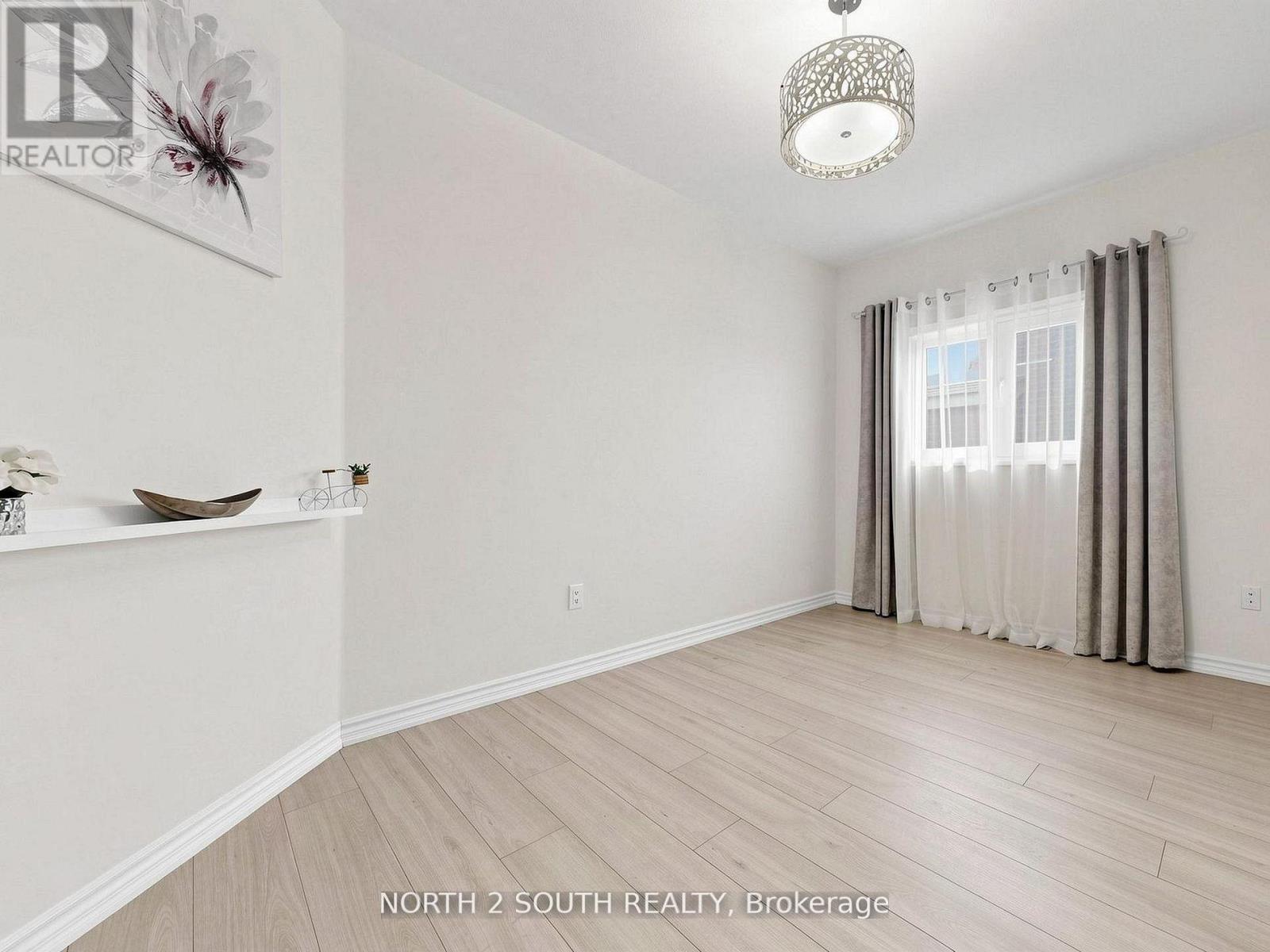 21 BLACK ASH TRAIL - 23