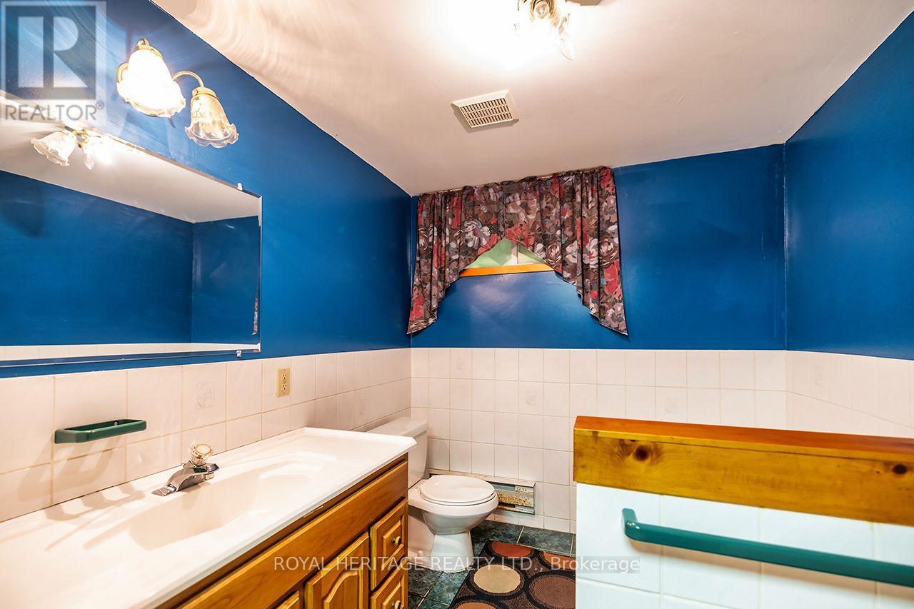 7014 HUNTER STREET - 29