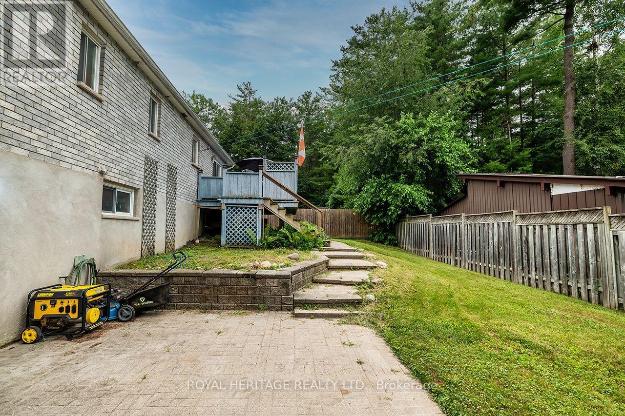 7014 HUNTER STREET - Image 38