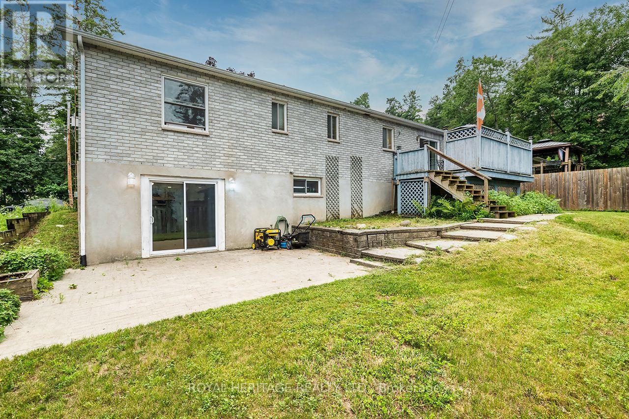 7014 HUNTER STREET - 34
