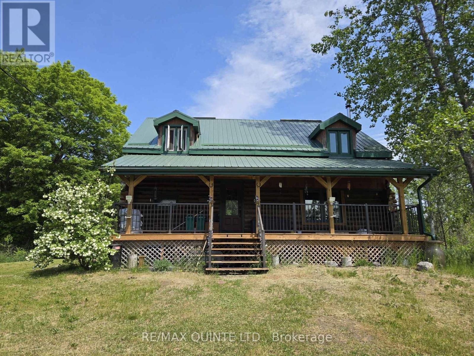 20 THOMPSON ROAD - 38