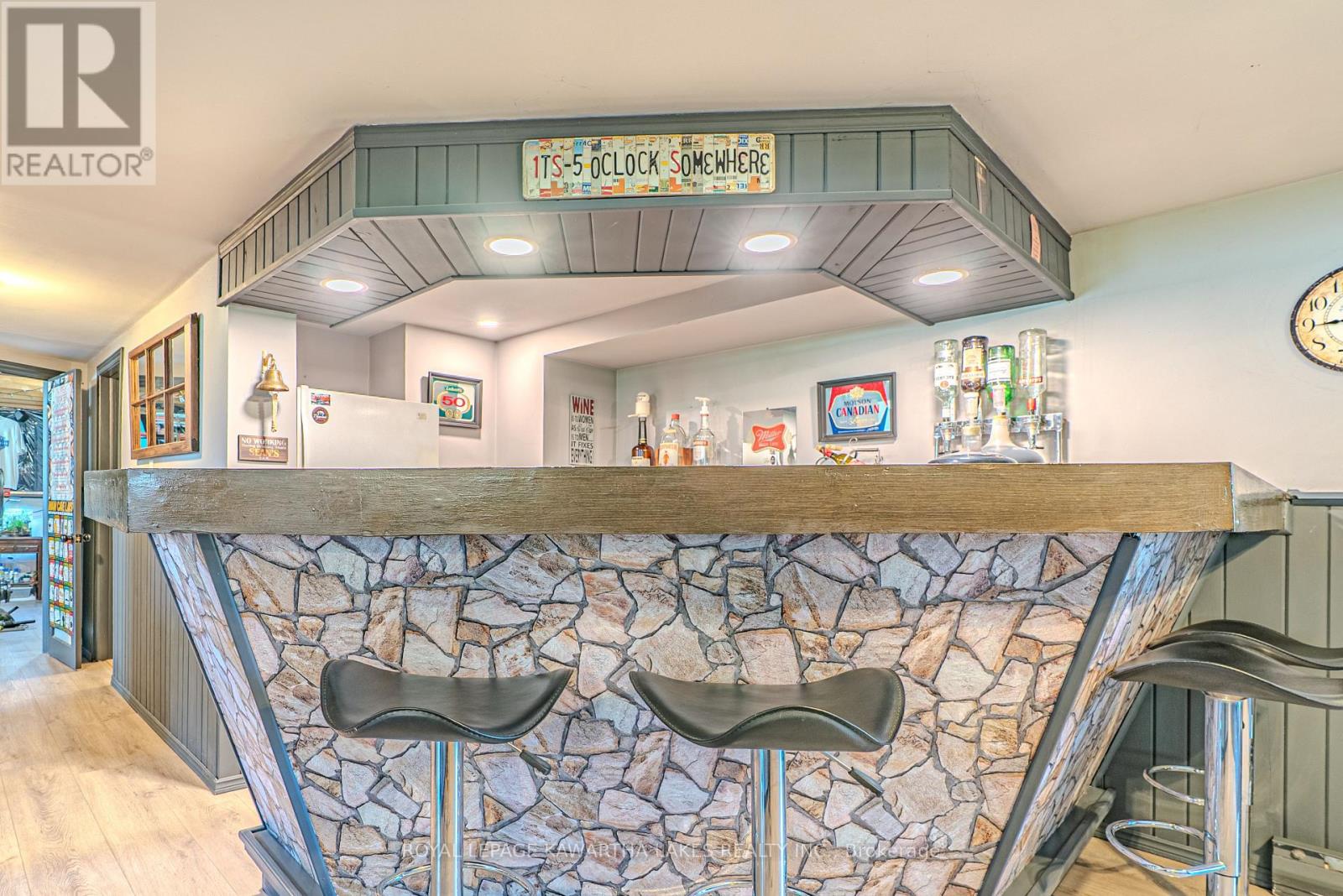 75 PRESCOTT ROAD - 33