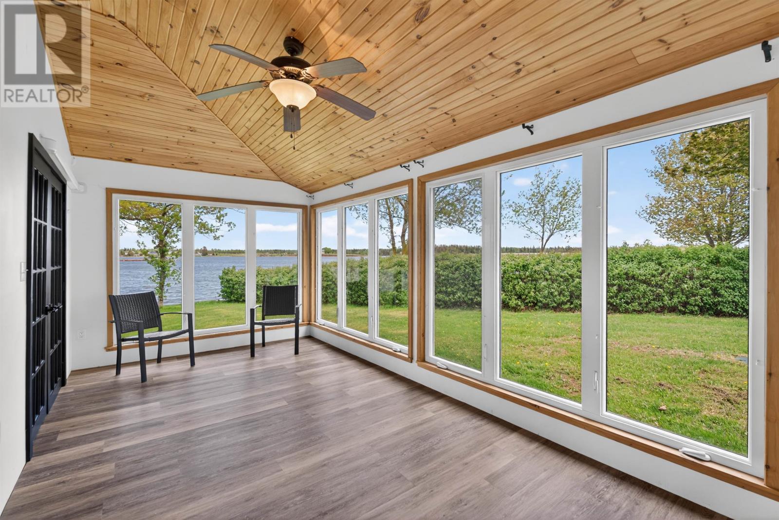 97 Lupin Lane - 31