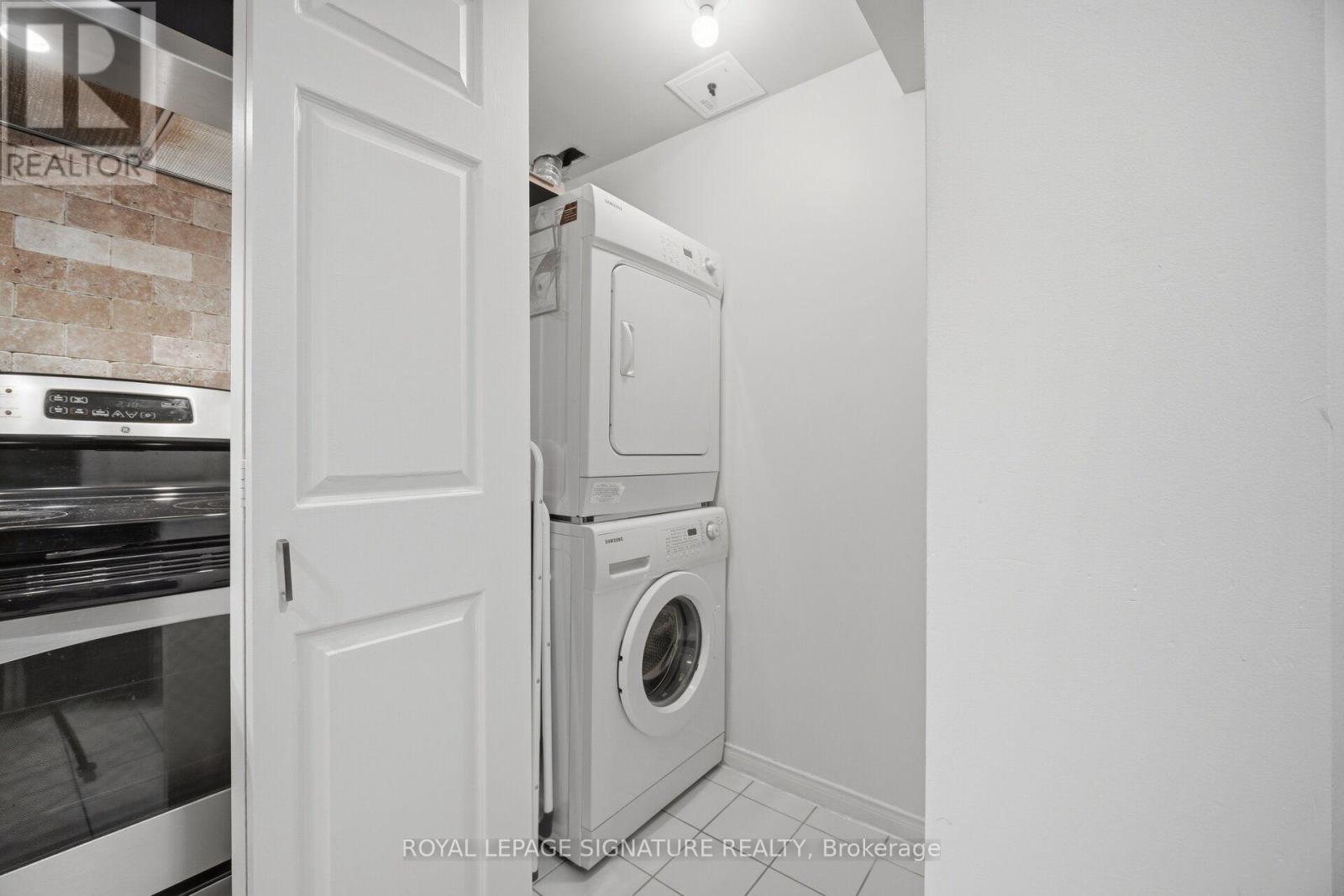 #411 1485 LAKESHORE ROAD E - 28
