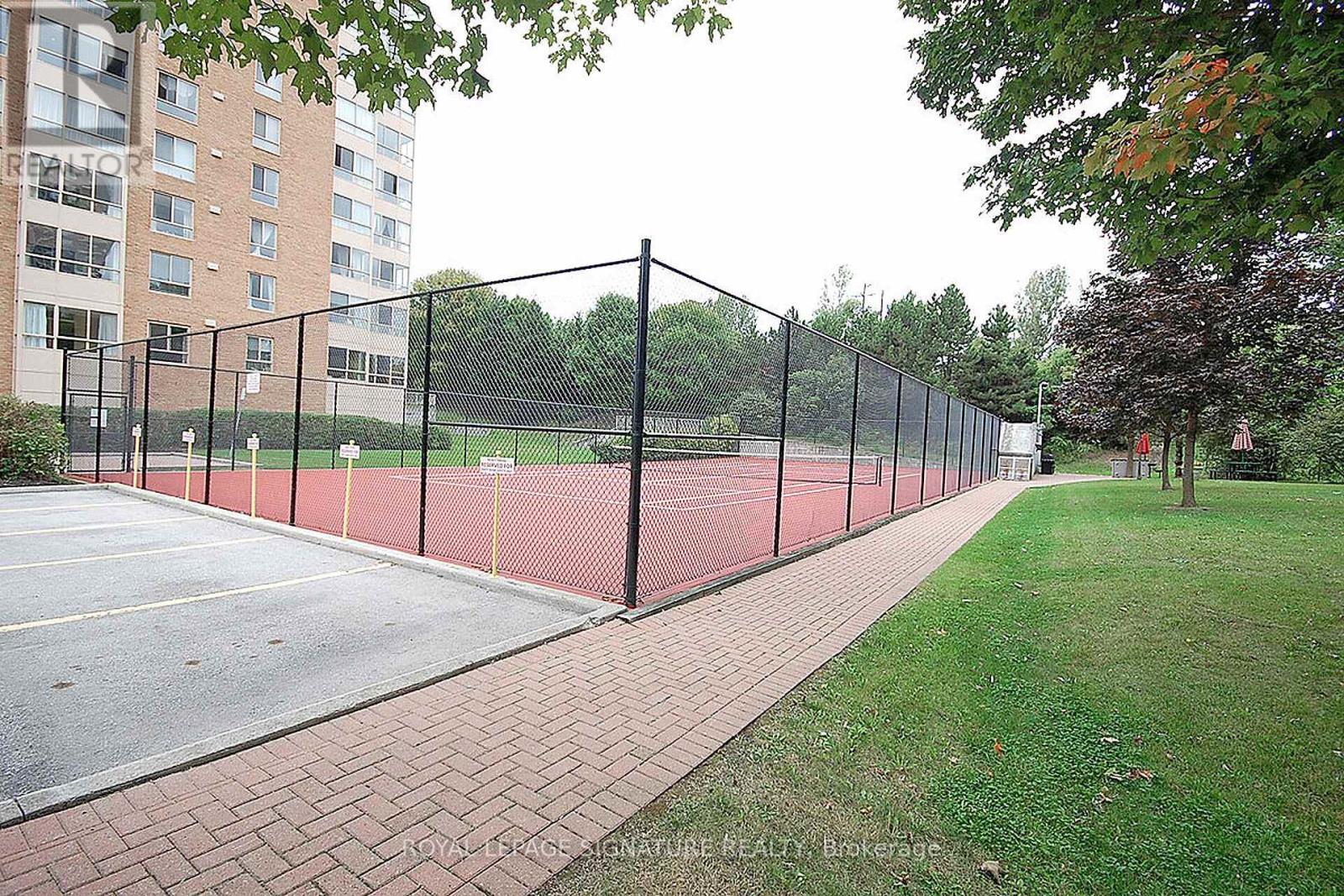 #411 1485 LAKESHORE ROAD E - 38