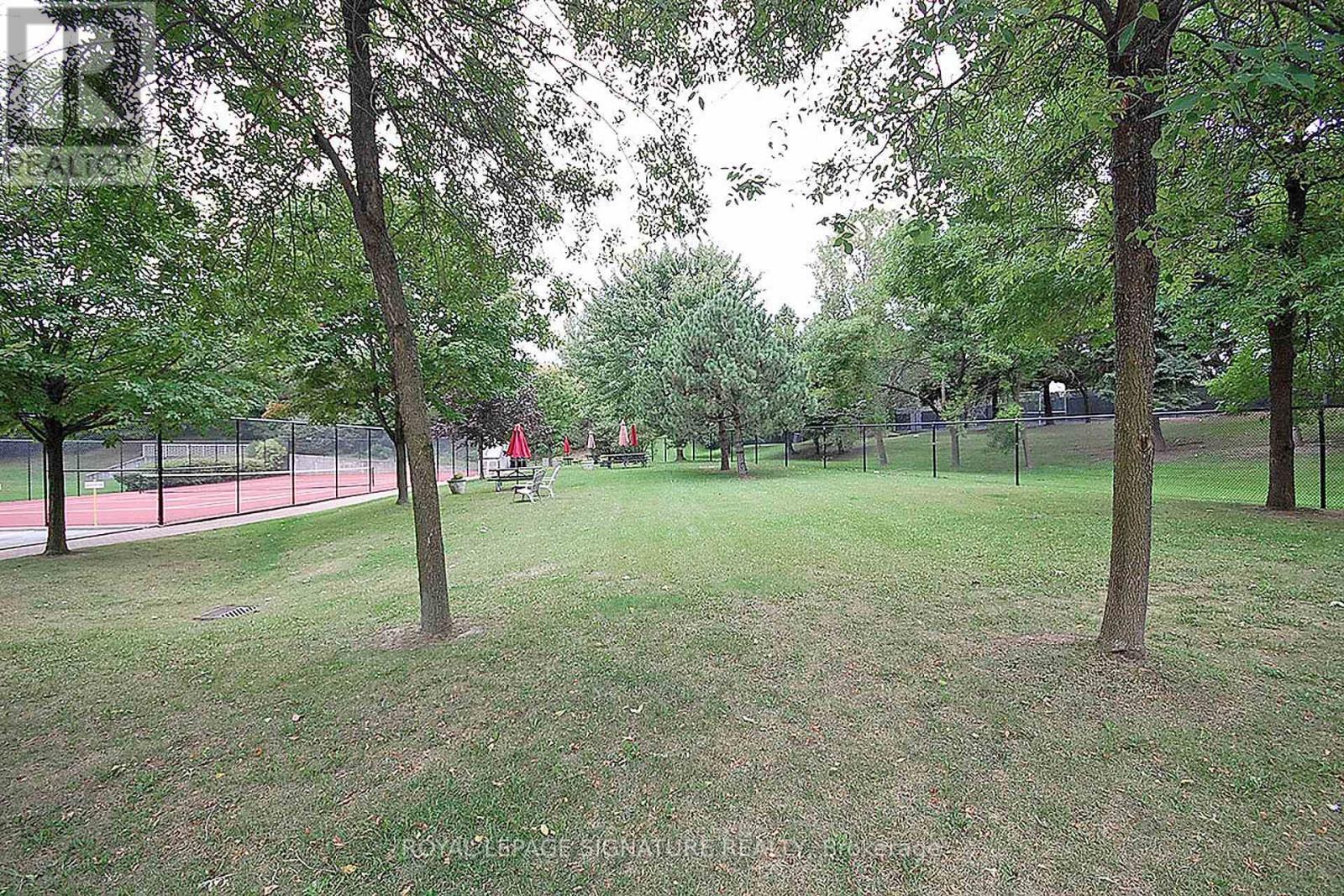 #411 1485 LAKESHORE ROAD E - 39
