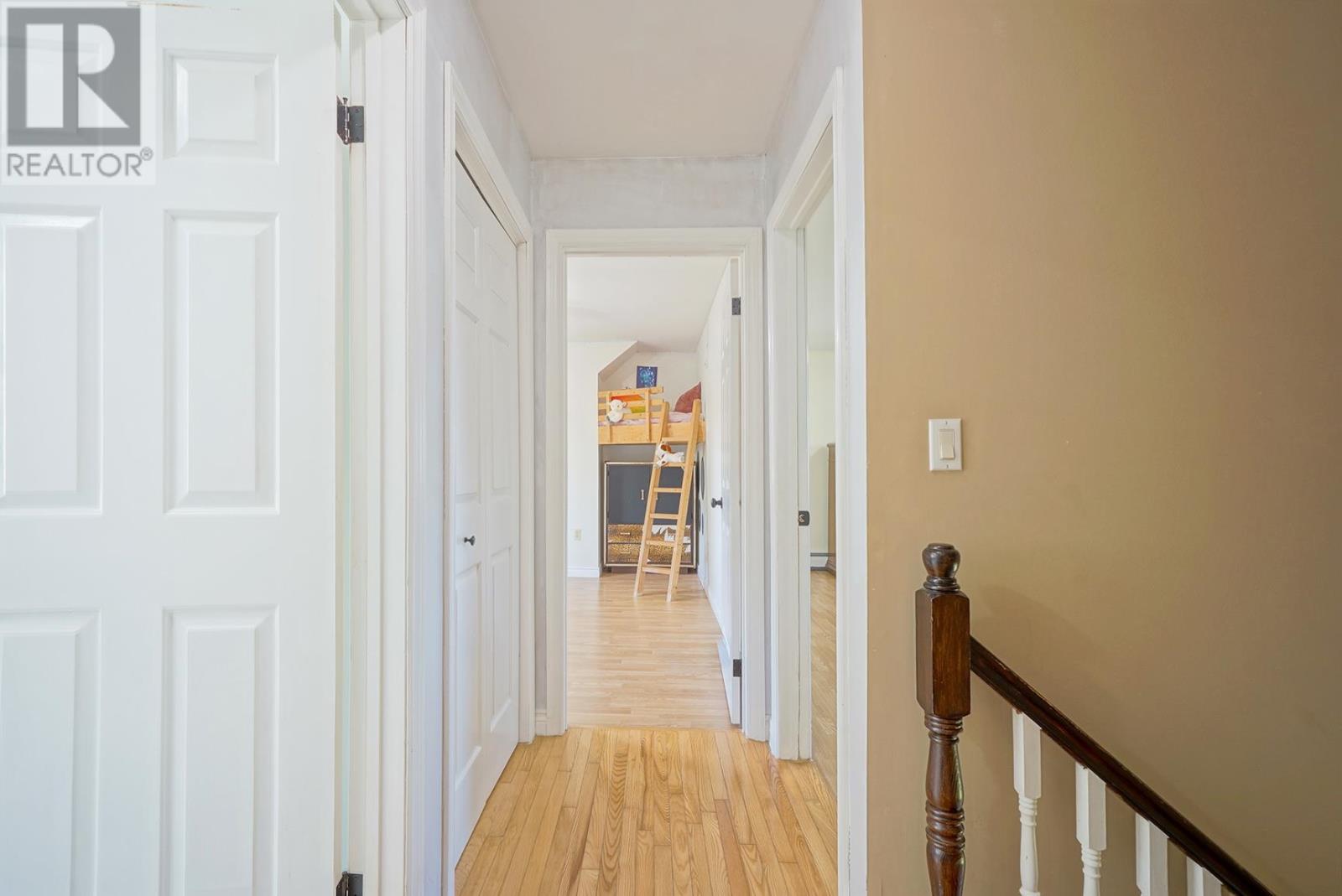14 St. Catherines Avenue - 22