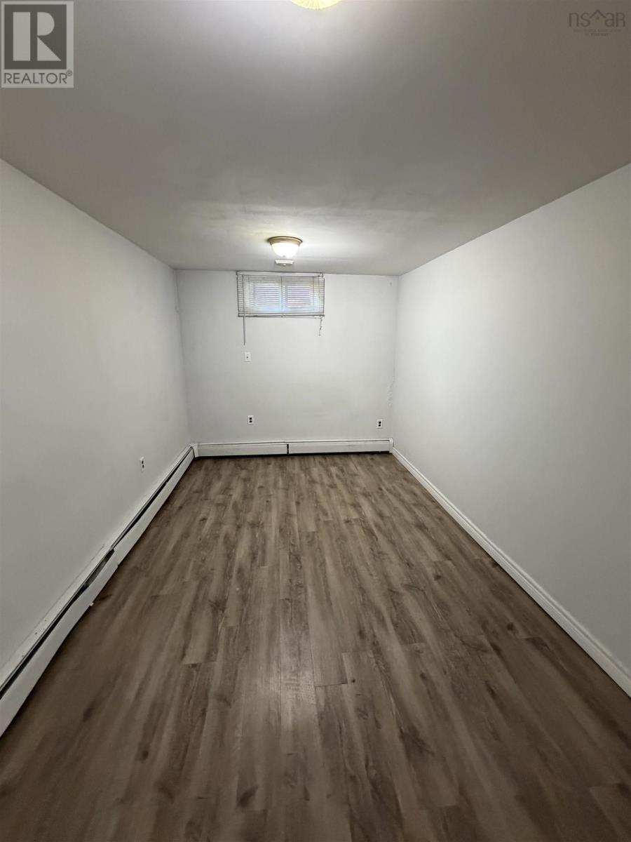 43 Maple Boulevard - 25