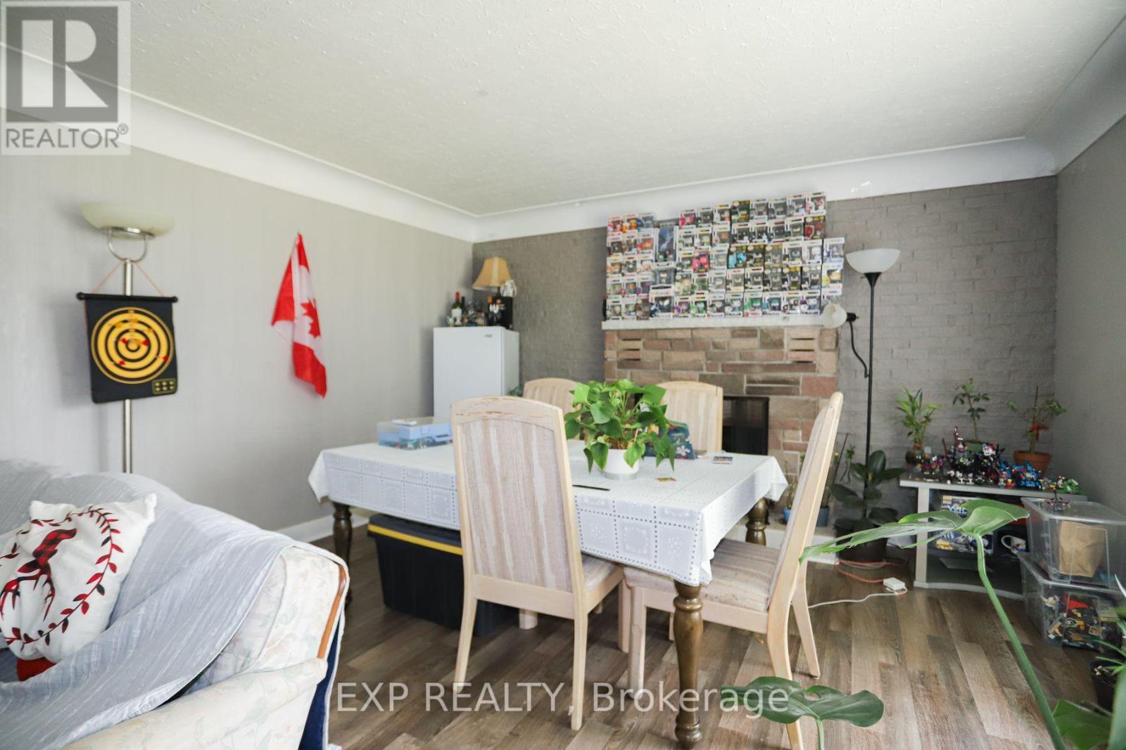 46 LAURENTIAN DRIVE - Image 11