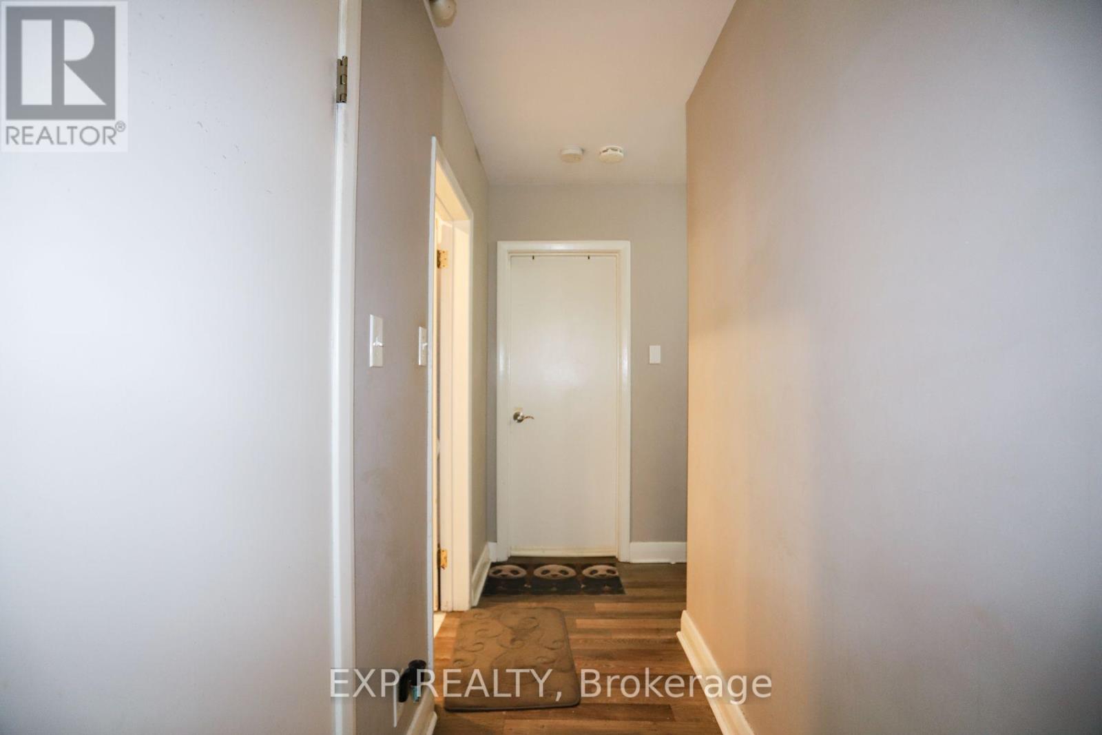 46 LAURENTIAN DRIVE - Image 13
