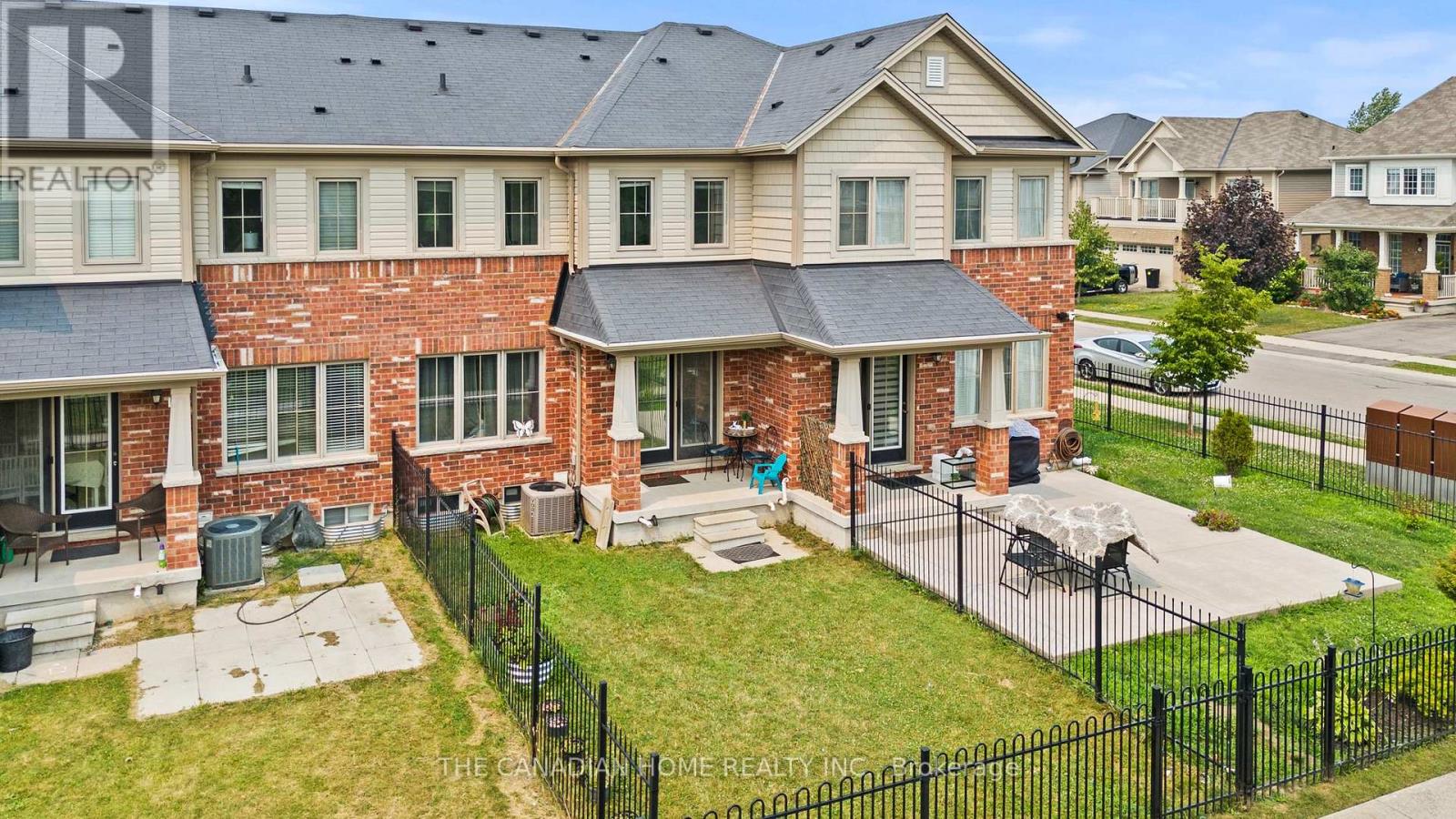 8470 HICKORY LANE N - 31