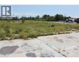 701 Main Street E, Sauble Beach, ON N0H2G0 Photo 13