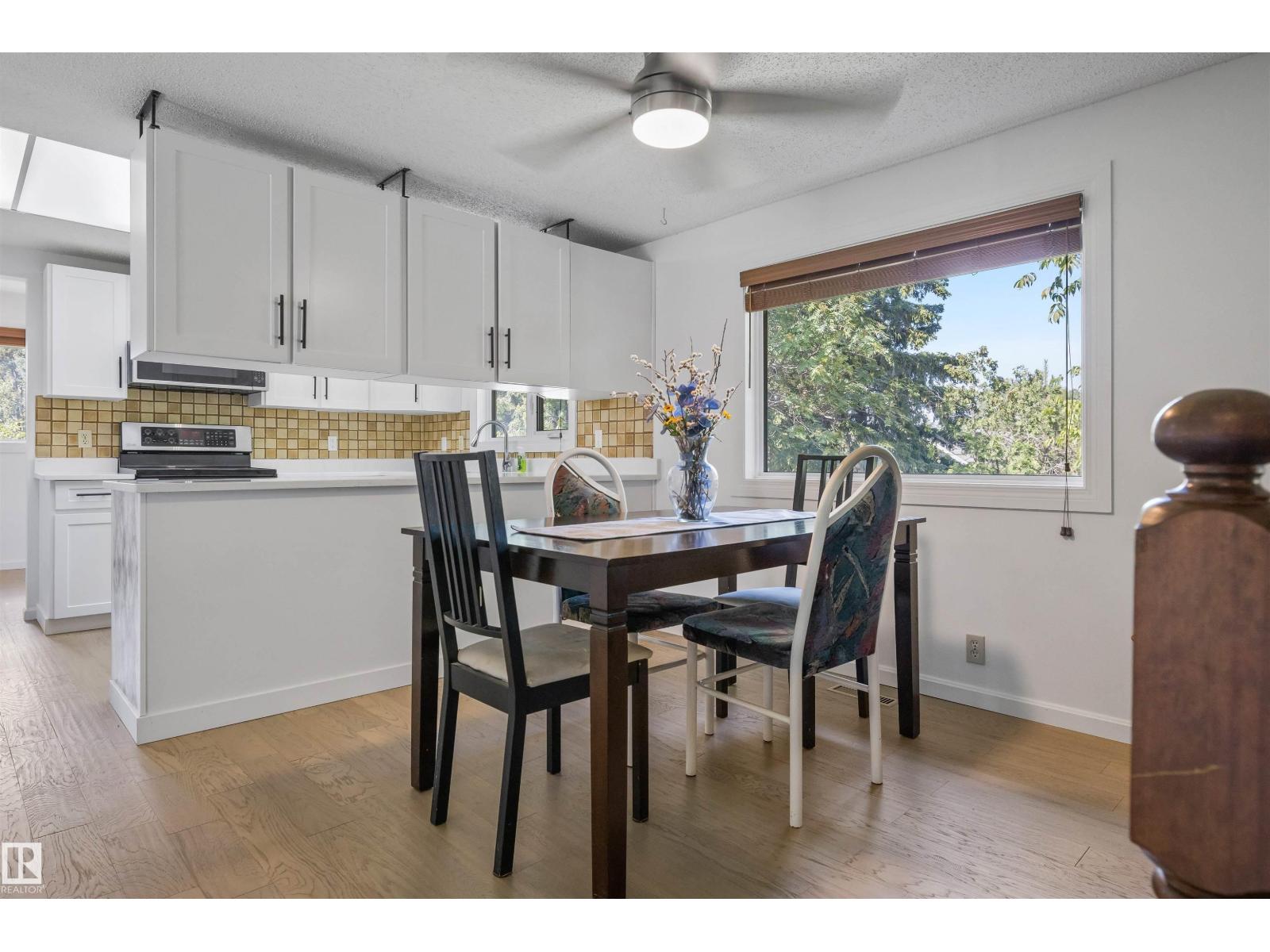318 GRAND MEADOW CR NW - 16