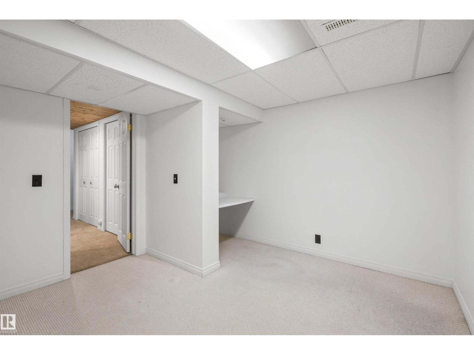 318 GRAND MEADOW CR NW - 42