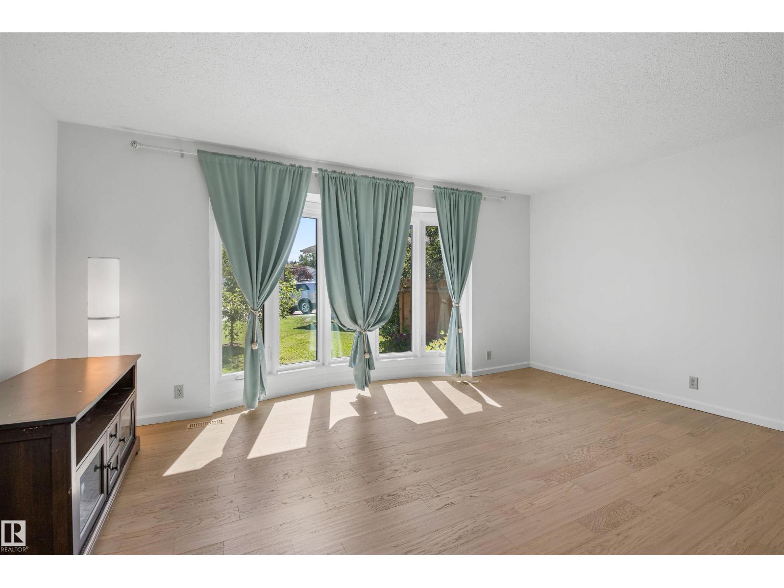 318 GRAND MEADOW CR NW - 5