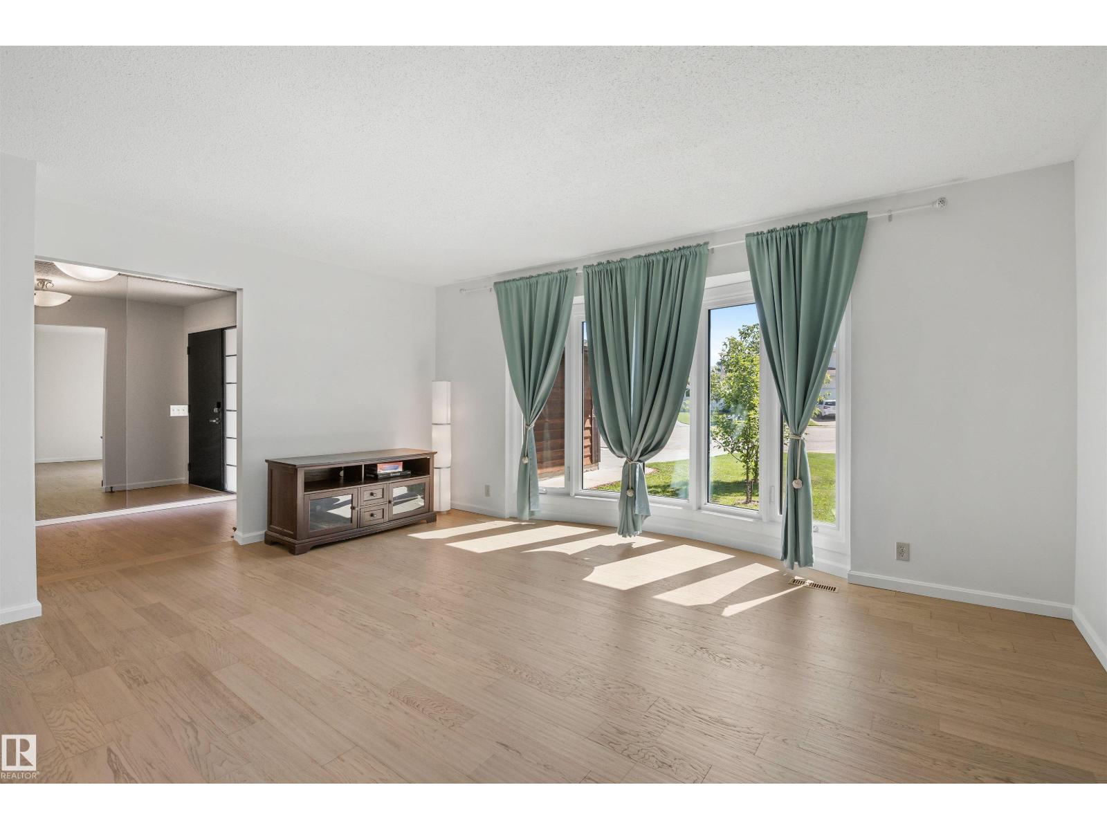 318 GRAND MEADOW CR NW - 7