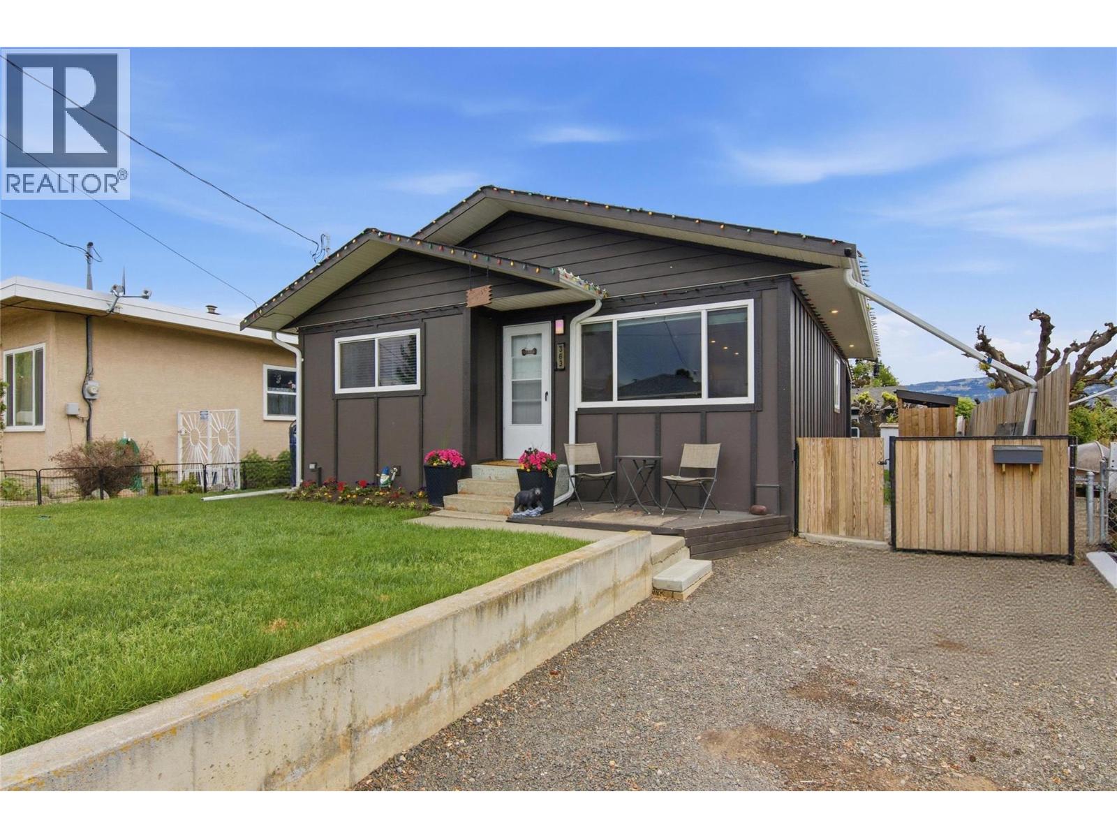 363 Willow Street, Kamloops — photo 2