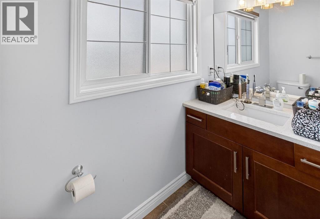 128 Juniper Street - 20