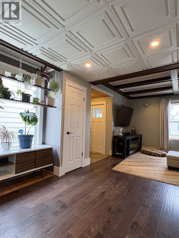 1021 Balmoral Street - 8