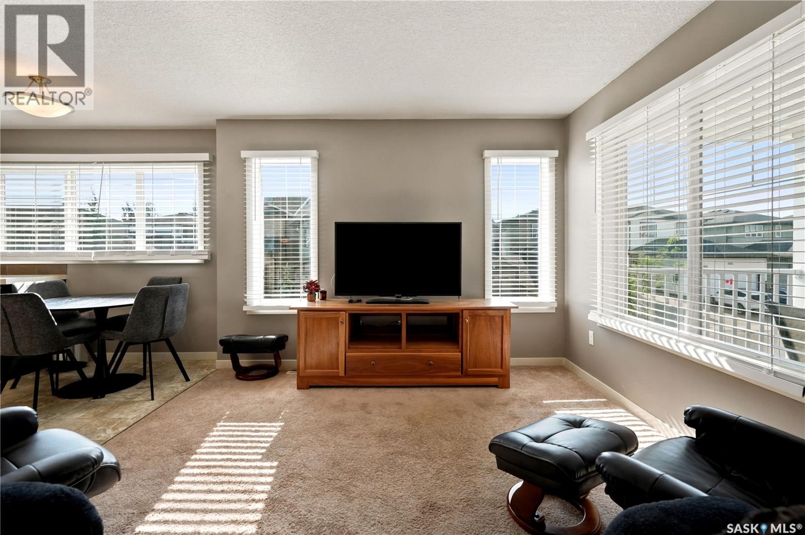 #32 4533 Delhaye WAY - Image 7