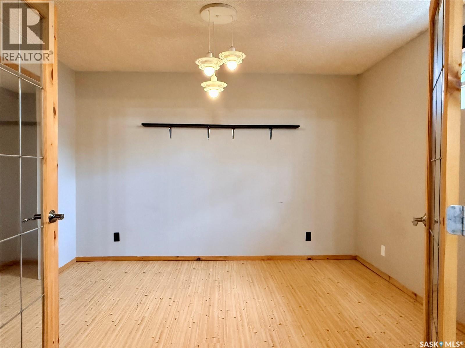 330 Aspen DRIVE - Image 18