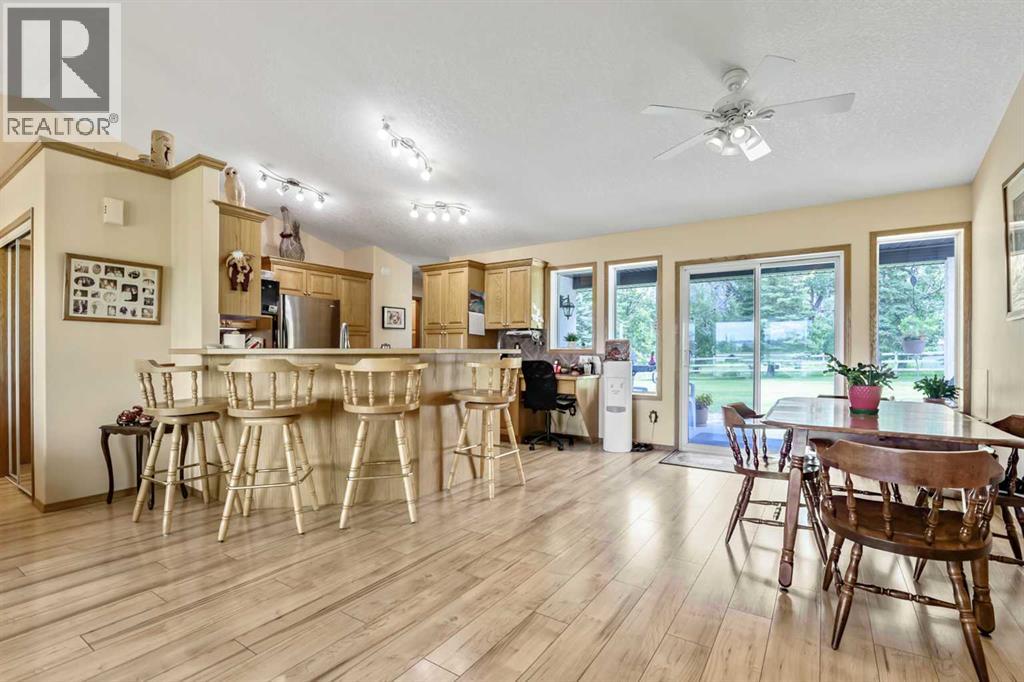 200, 32047 276 Avenue E - 16