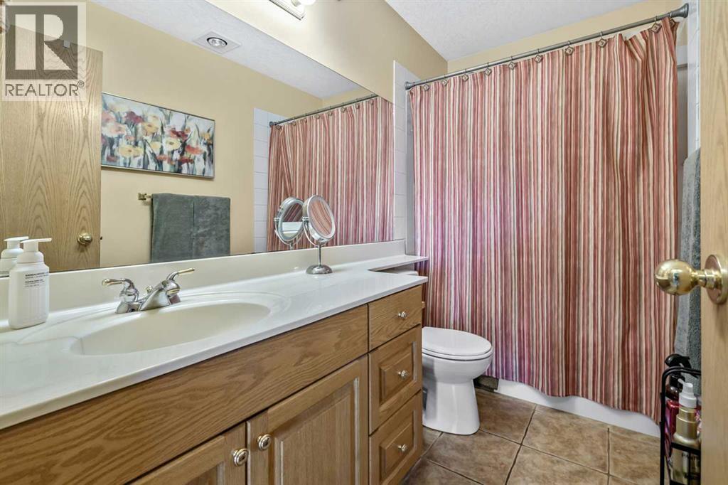 200, 32047 276 Avenue E - 28