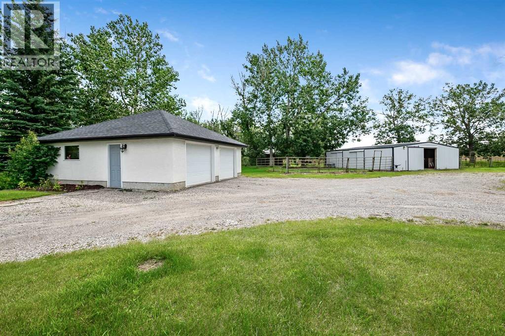 200, 32047 276 Avenue E - 36