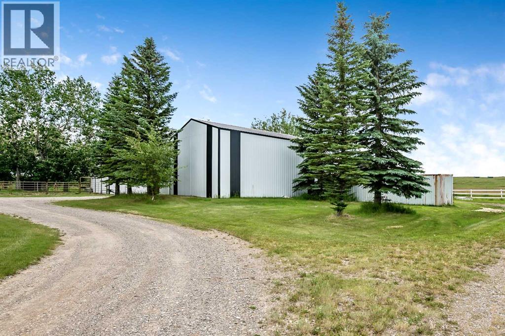 200, 32047 276 Avenue E - 8