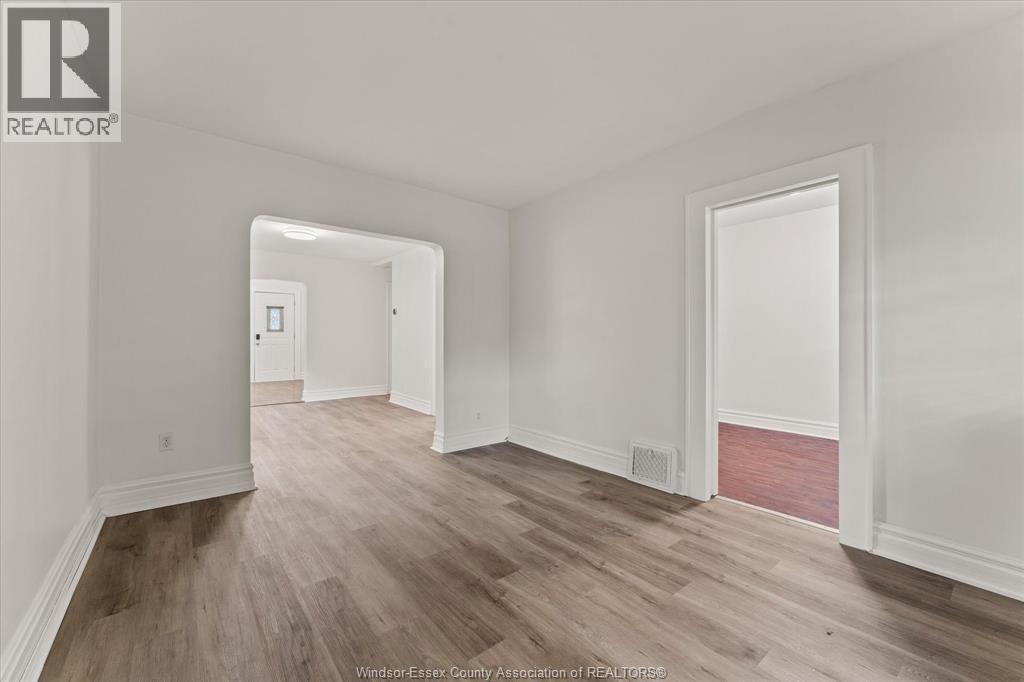 1215 LINCOLN ROAD - 5