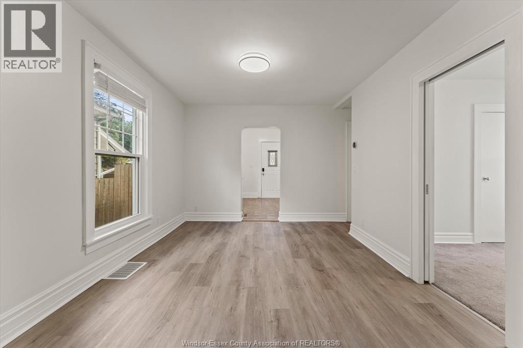 1215 LINCOLN ROAD - 7