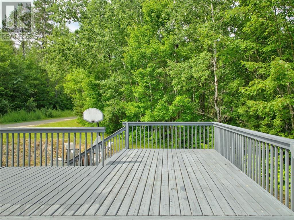 185 Island Road - 32