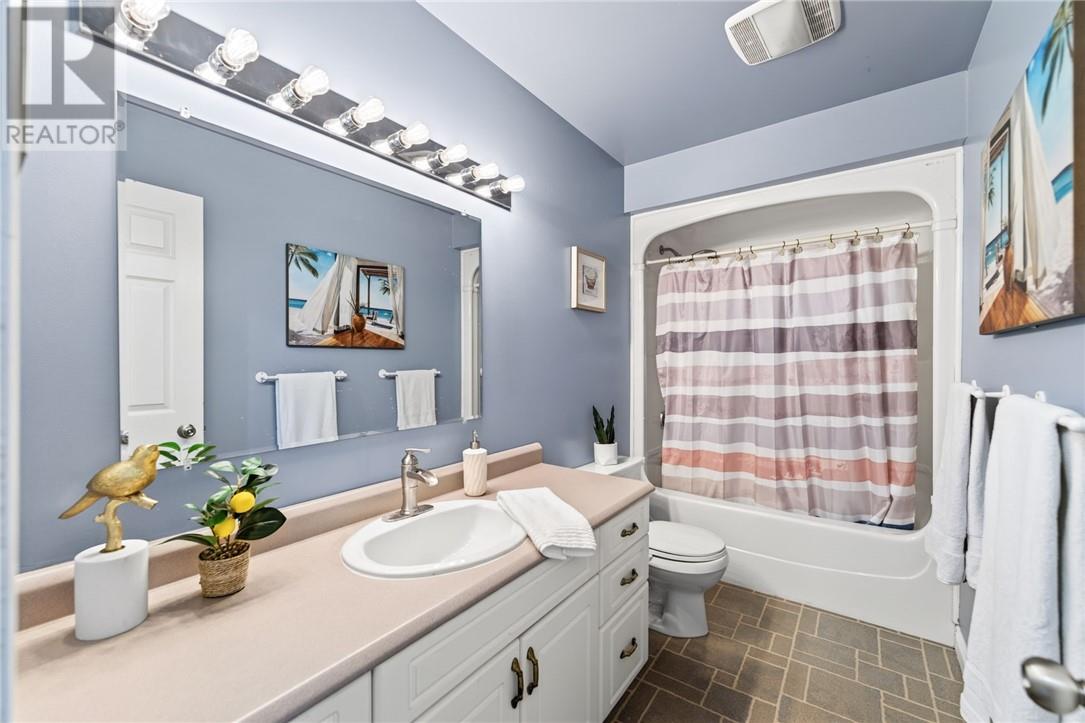 185 Island Road - 52