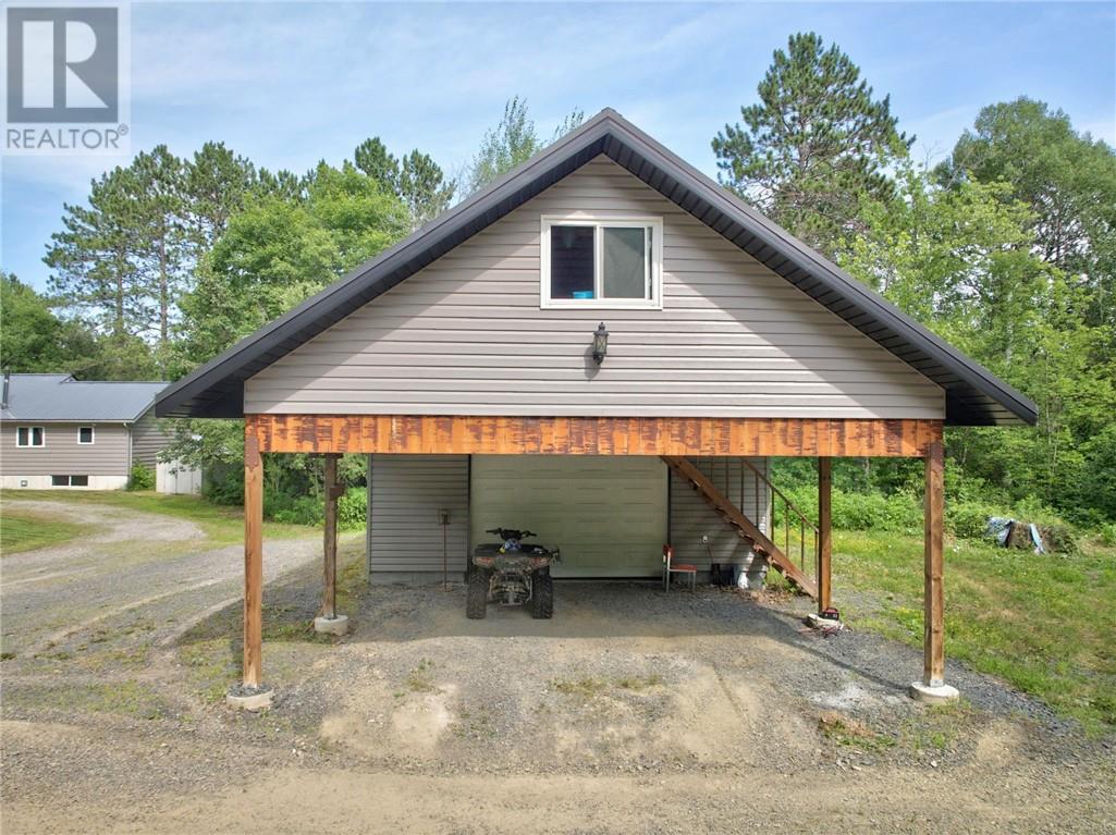 185 Island Road - 62