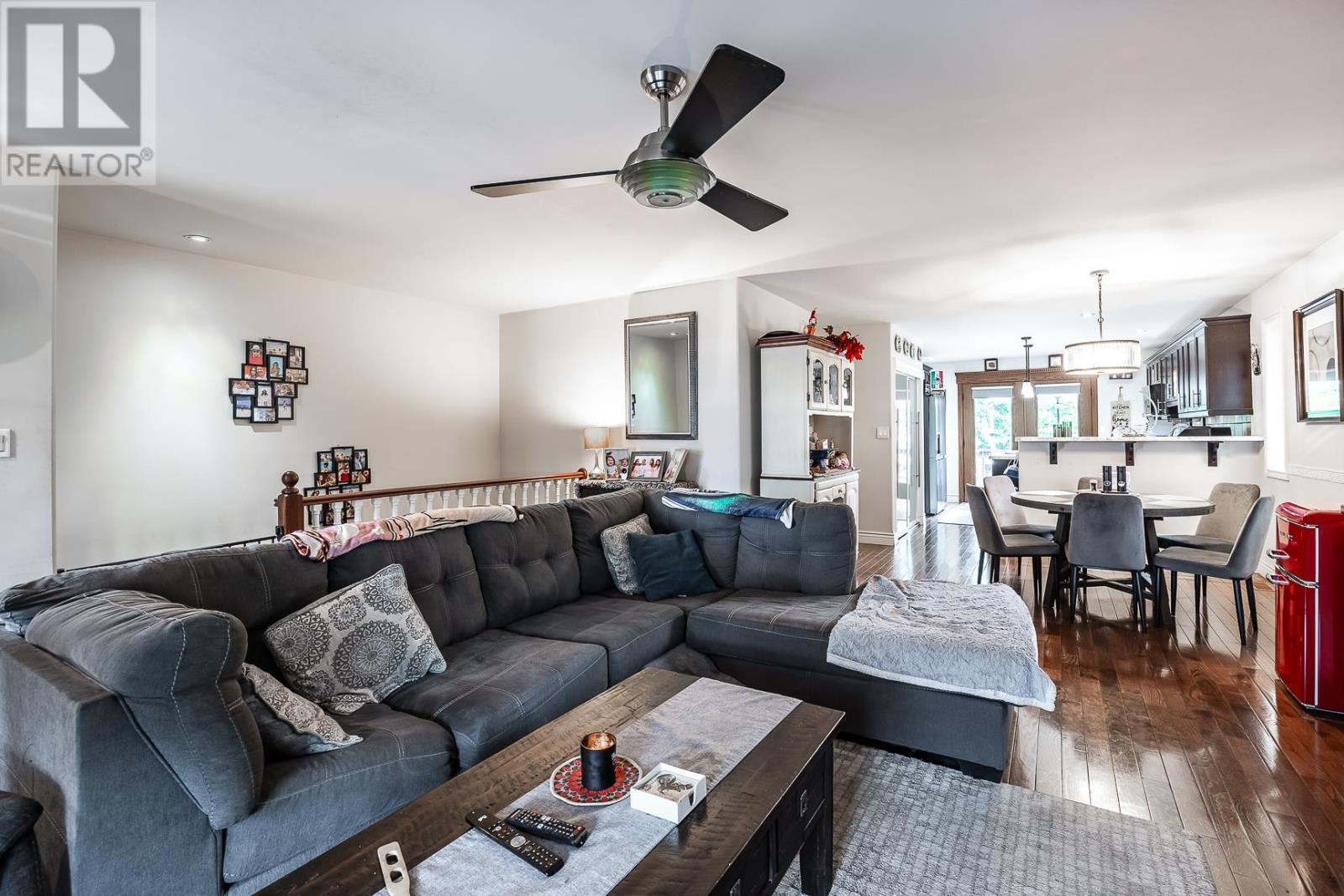 151 Walnut ST - 11