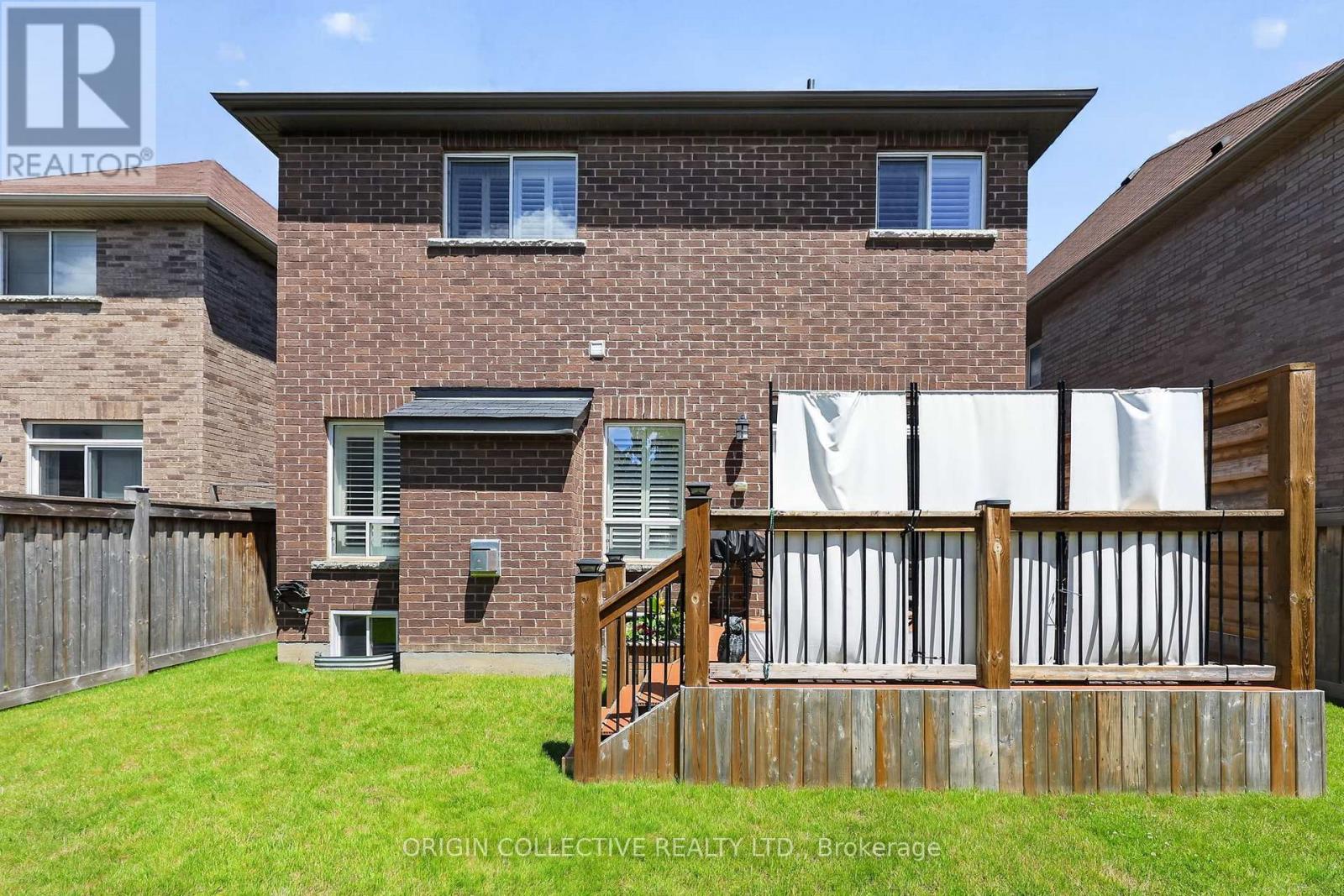 31 BUD LEGGETT CRESCENT - 25