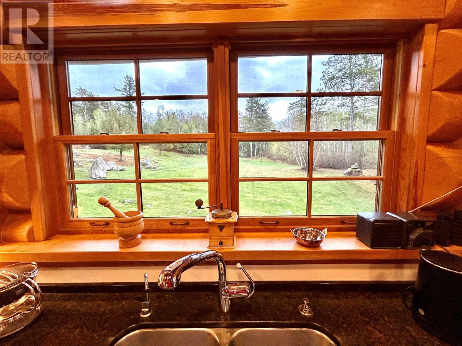 Pipestone Peninsula, Moore Bay Castle - Lake of the Woods - 16
