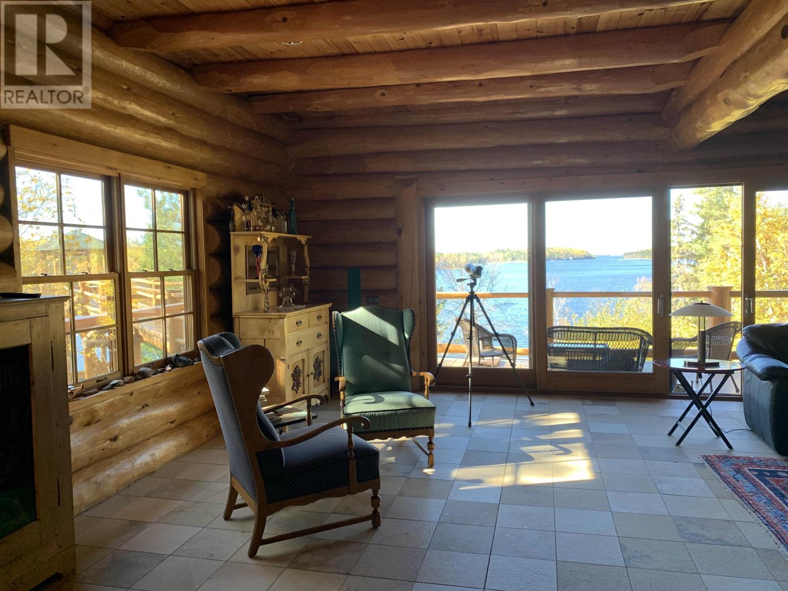 Pipestone Peninsula, Moore Bay Castle - Lake of the Woods - 21