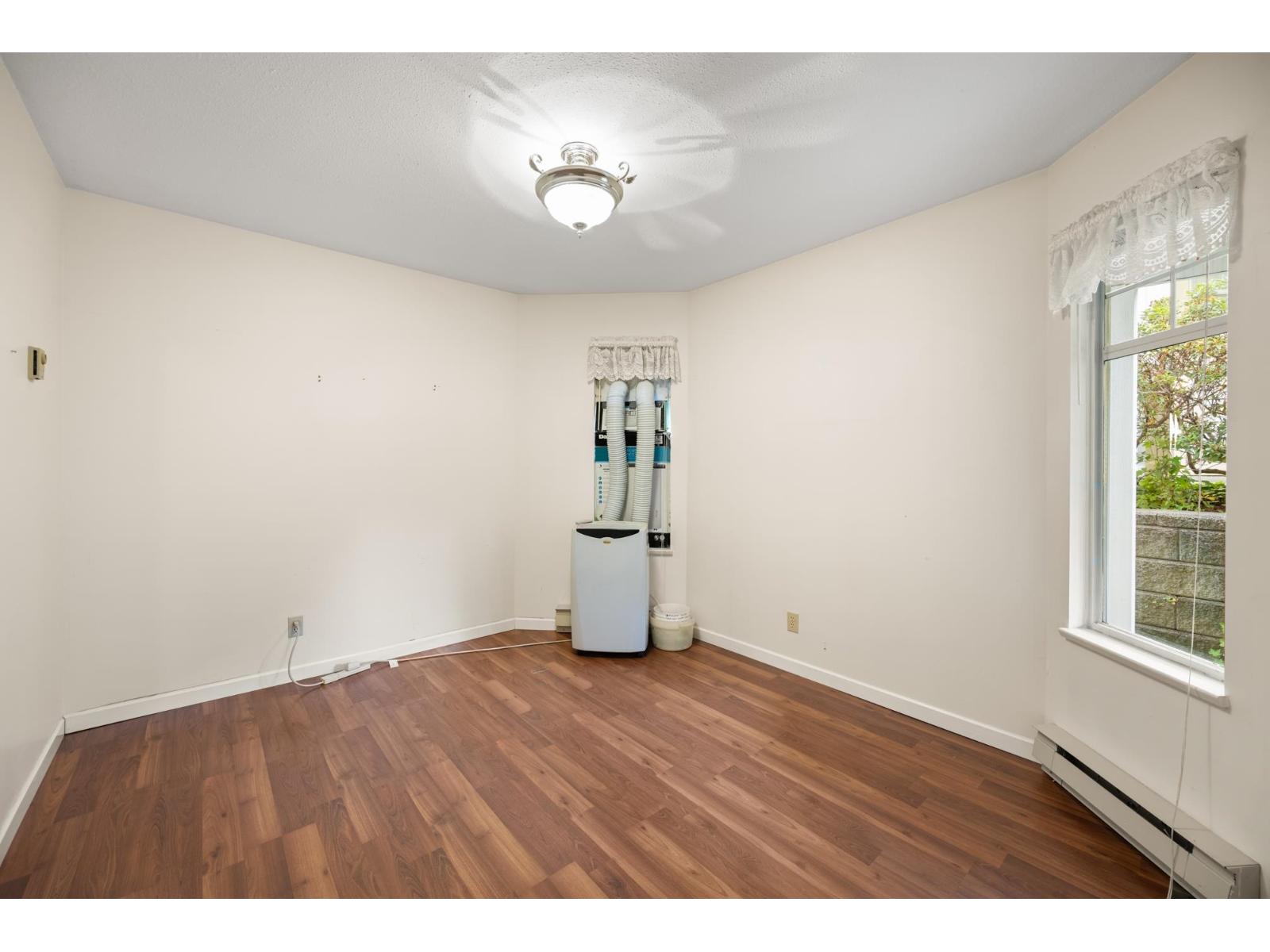 3 Bed, 2 Bath House for Sale in Langley – 81 8737 212 STREET, Langley – MLS# R3147463 - Image 24