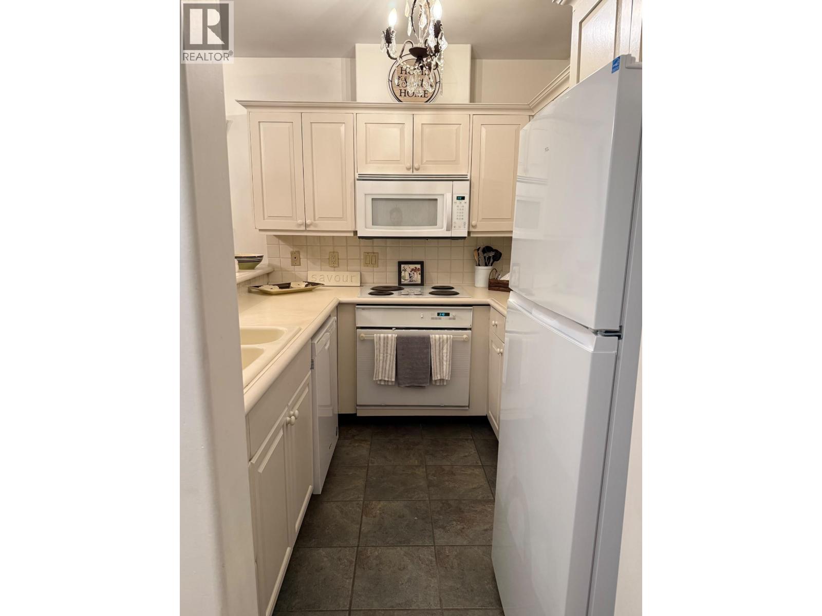 5 2240 NORDIC DRIVE, Whistler