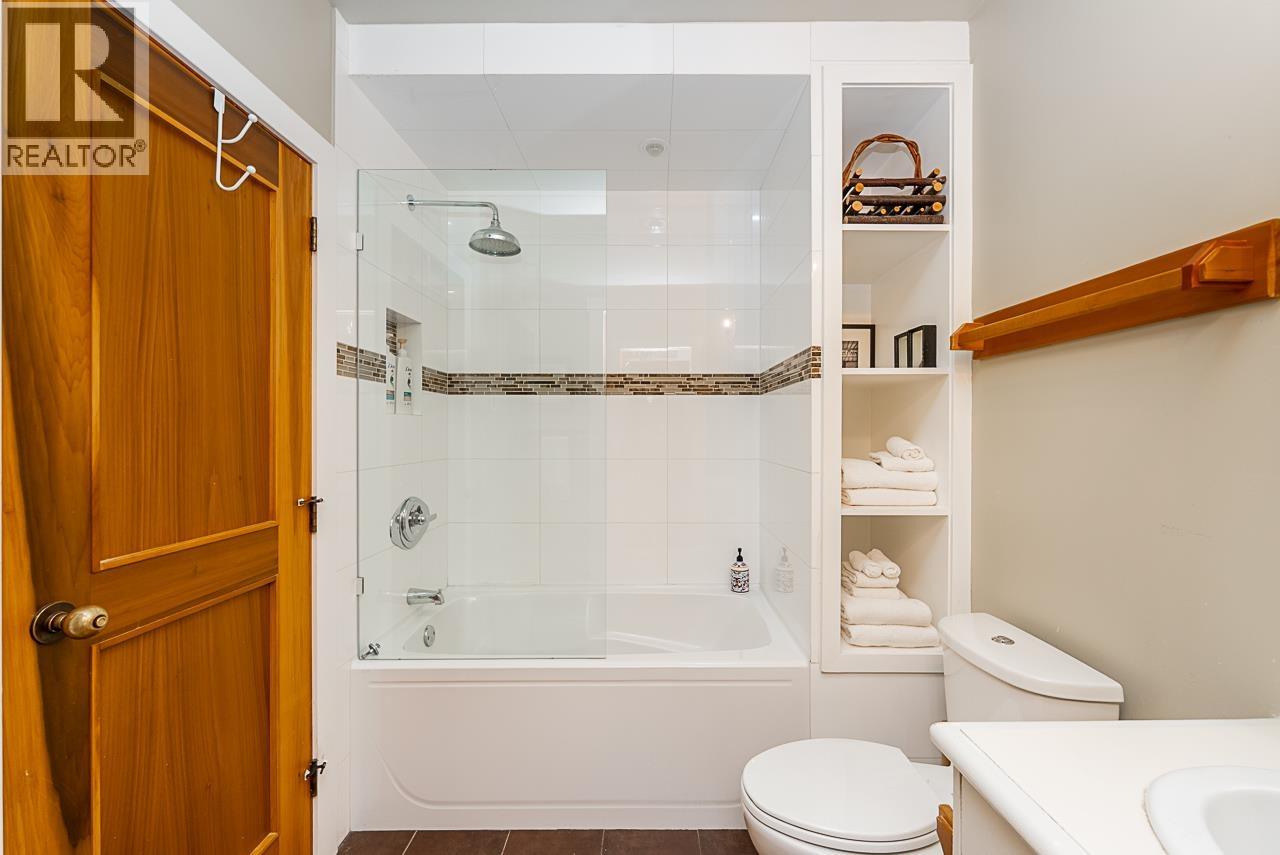 5 2240 NORDIC DRIVE, Whistler