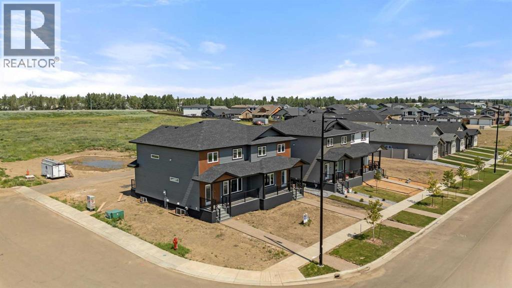6336 26 Avenue - 28
