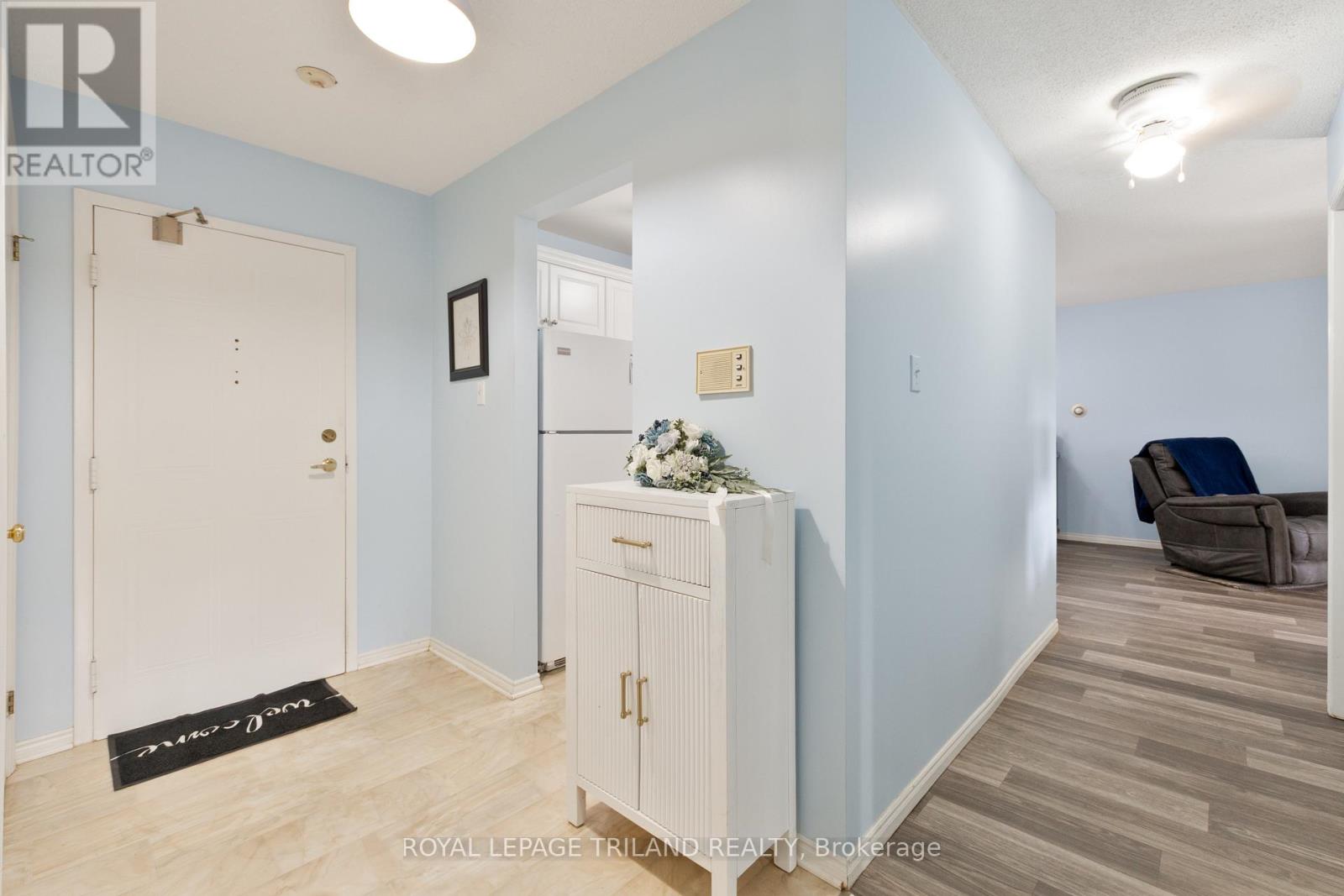 #119 440 WELLINGTON STREET - 6